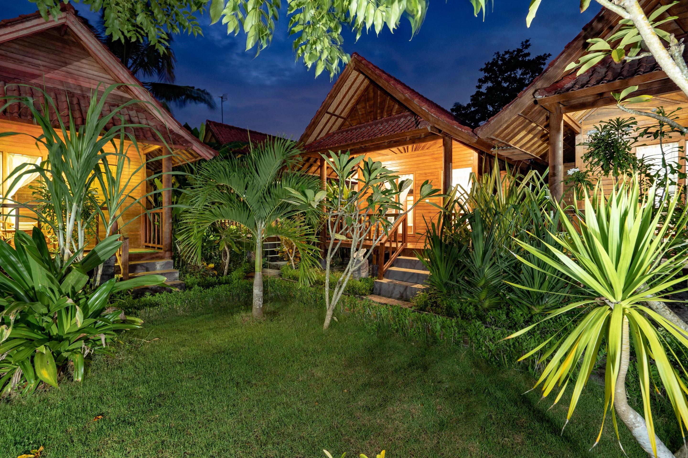 G LUna Huts by WizZeLa Lembongan Exterior foto
