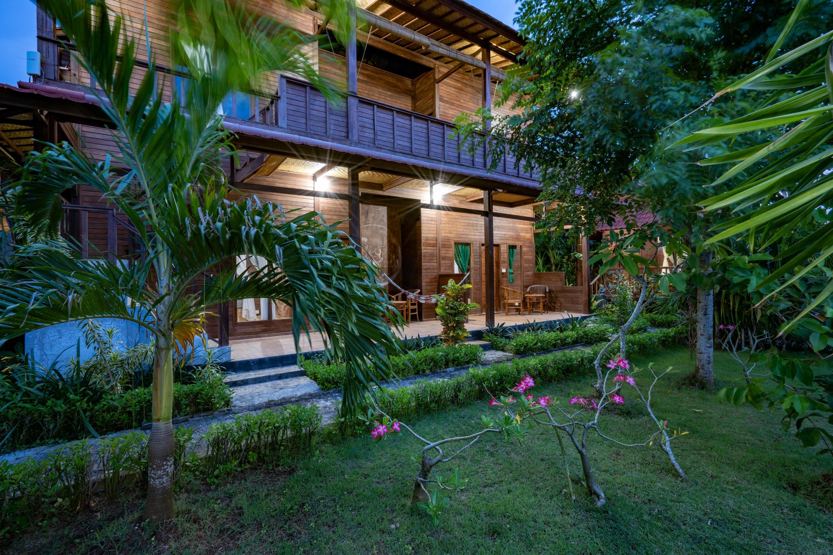G LUna Huts by WizZeLa Lembongan Exterior foto
