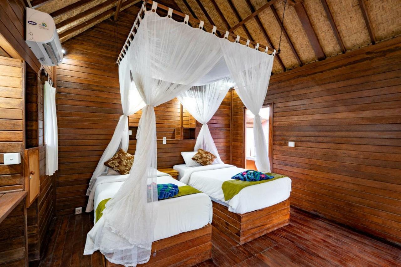 G LUna Huts by WizZeLa Lembongan Exterior foto